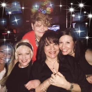 Meet your Posher, Gina